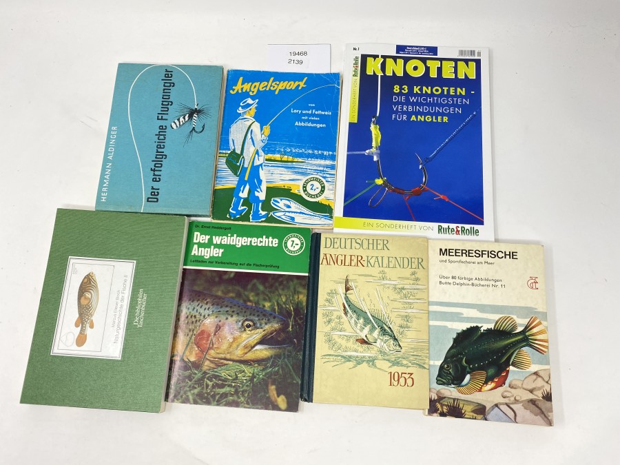 7 Büchlein: Knoten, Rute & Rolle; Naturgeschichte der Fische II, Marcus Elieser Bloch; Angelsport, Lory und Fettweis; Deutscher Angler-Kalender 1953; Meeresfische und Sportfischerei am Meer, Tony Burnand; Der waidgerechte Angler, Dr. Ernst Heddergott; Der erfolgreiche Flugangler, Hermann Aldinger