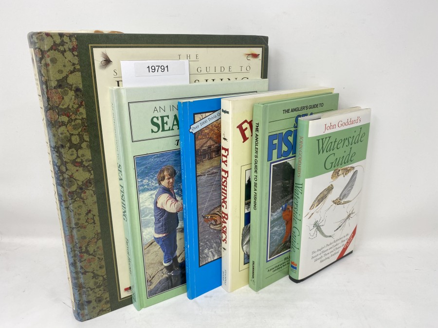 6 Bücher: The Sotheby's Guide to FlyFishing for Trout, Charles Jardine, 1971; Sea Fishing, Trevor Housby, 1992; Atlantic Salmon Trivia, Ray Hollet; Fly Fishing Basics, Dave Hughes, 1994; The Anglers Guide to Sea Fishing, Bill Howes; Waterside Guide, John Goddard, 1988