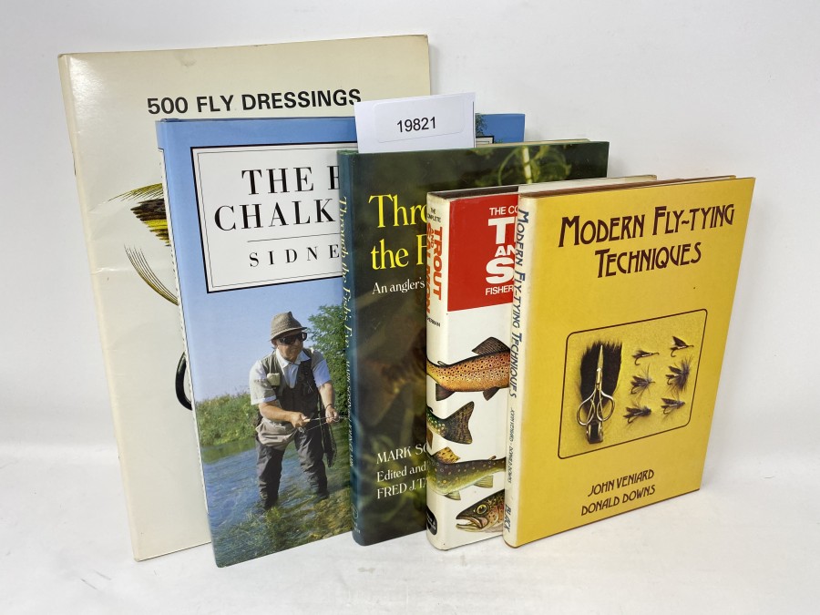 5 Bücher: 500 Fly Dresings, Illustrated in Colour, Veniard; The English Chalk Streams, Sidney Vines, 1992; Through the Fis's Eyes, An anglers guide to fish behavior, Mark Sosin/John Clark, 1976; The Complete Trout and Salmon Fisherman, David & Charles, 1979; Modern Fly Tying Techniques, John Veniard/Donald Downs, 1979