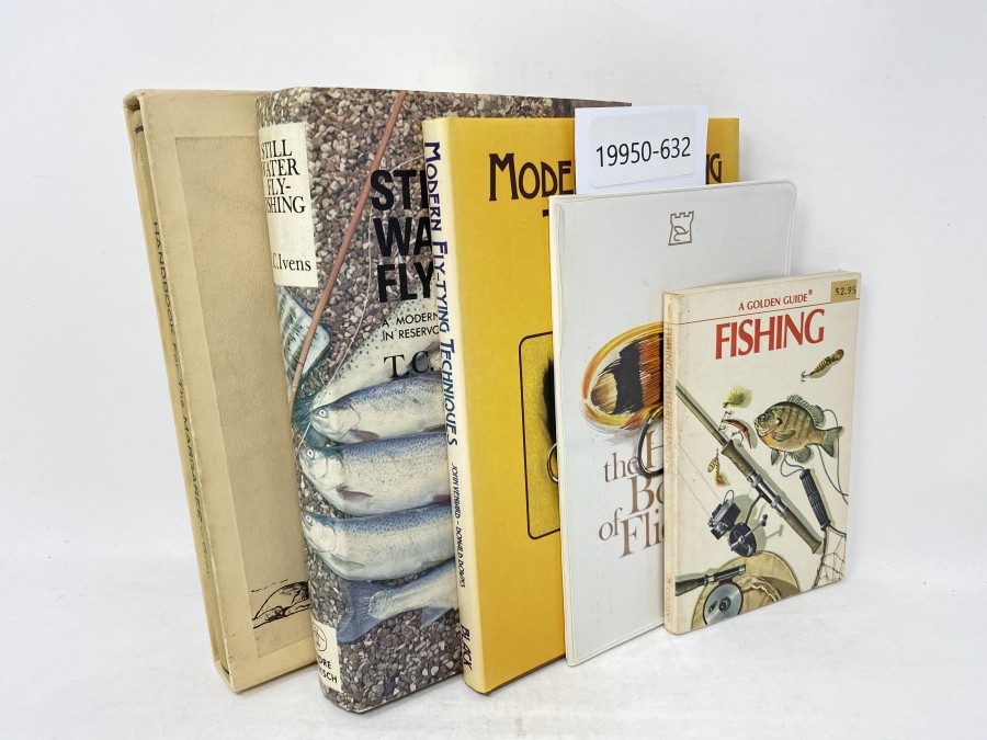 5 Bücher: Handbook For The Margaree, James T.Gray, Jr. 1976, im Schuber, Still Water Fly-Fishing, T.C. Ivens, 1970, Modern Fly Fishing Techniques, John Veniard/Downs, 1979, The Hardy Book of Flies,, Fishing, A Golden Guide