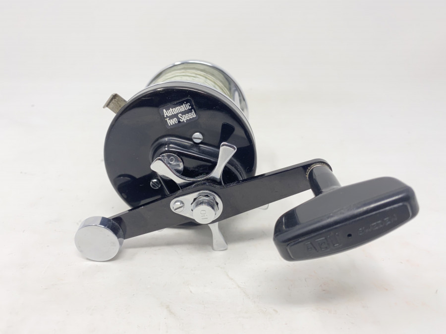 Multirolle, ABU Ambassadeur 10000 CA, Automatic Two Speed, mit Dacronschnur bespult, leiche Gebrauchsspuren