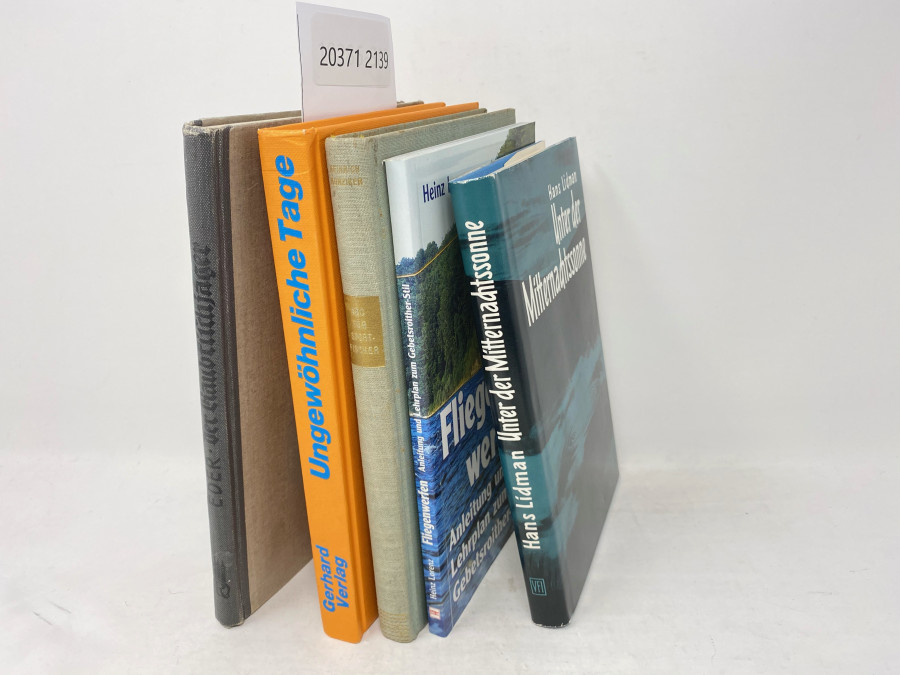 5 Bücher: Der Raubfischjäger, Hans Eder, 1930; Ungewöhnliche Tage, Joachim Eilts, 1981; ABC für Sportfischer, Dr. Heinrich Hunziker, 1950; Fliegenwerfen Anleitung und Lehrplan zum Gebetsroither-Stil, Heinz Lorenz, 1999; Unter der Mitternachtssonne, Hans Lidman, 1968