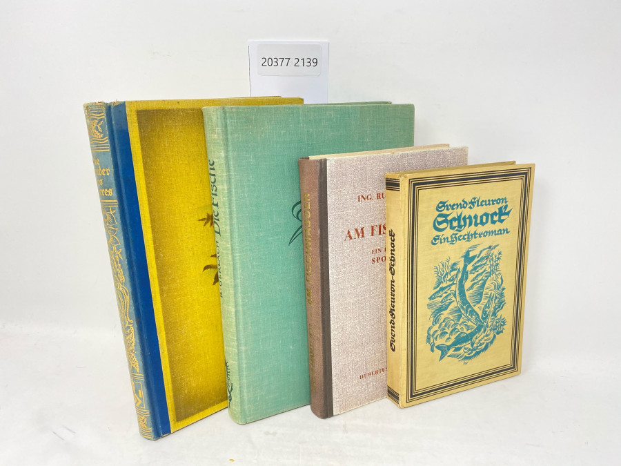 4 Bücher: Die Wunder des Meeres, herausgegeben von Georg Gellert, 1926; Die Fische, Richard Gerlach, 1960; Am Fischwasser,. Ein Handbuch für Sportfischer. Wien 1950; Schnock. Ein Hechtroman, Svend Fleuren, 1924