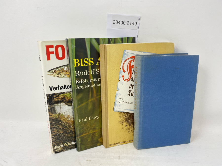 4 Bücher: Forellen in kleinen Bächen. Verhalten . Besatz . Hege . Fang, Horst Scheibert; Fischereiliches aus vergangenen Tagen, Otto Schubert, 1943; Biss auf Biss, Rudol Sack, 1975; Angeln als edle Kunst, Bernard Venables, 1964