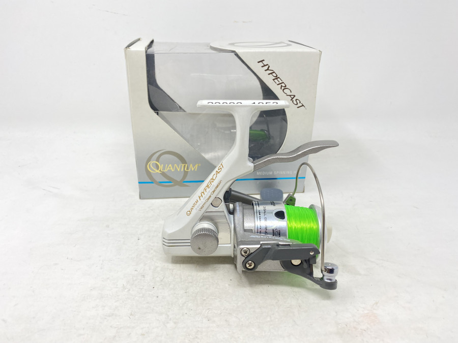 Stationärrolle Quantum Hypercast HC3, Papiere, mit Schnur, sehr guter Zustand, im Karton