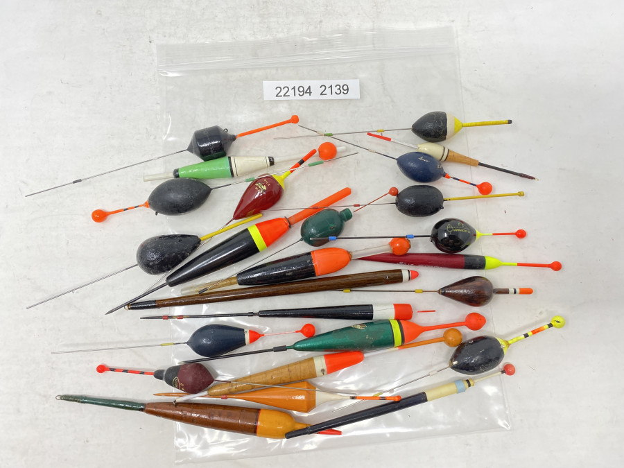 25 Schwimmer, bis 15cm, gebraucht