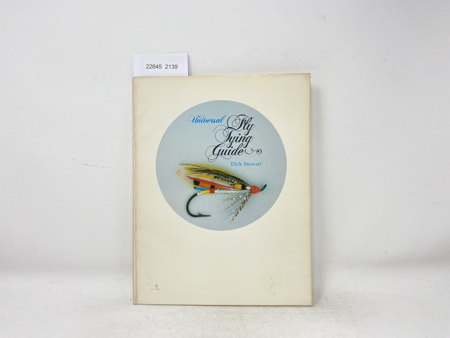 Universal Fly Tying Guide, Dick Stewart, 1979