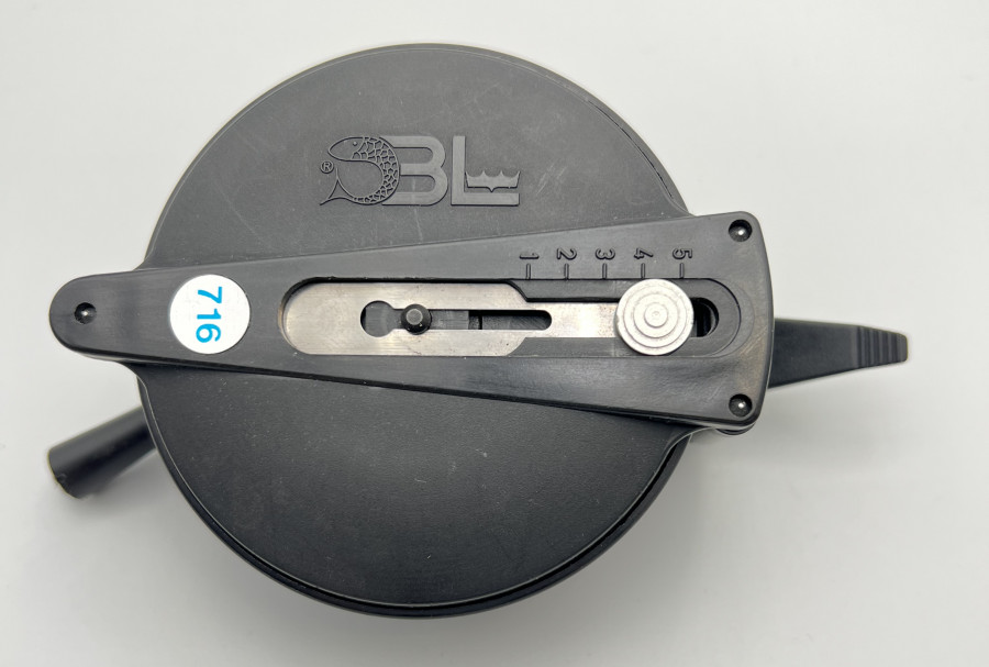 Fliegenrolle, BL 716, Patented, Swiss Made, mit origineller Aufziehautomatik, leichte Gebrauchsspuren, sehr selten