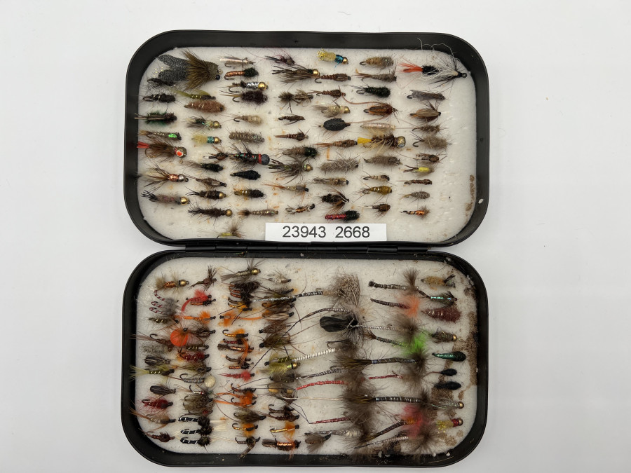 Wheatley Alu Fliegenbox, Schaumstoffeinlage, mit 150 Trockenfliegen, Nymphen, Goldkopfnymphen für Äsche und Forellen