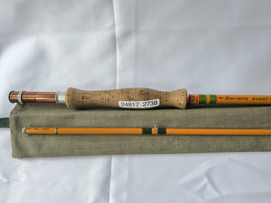 Fliegenrute, Bavaira Exakt, Hohlglas, Nr. 185, 2tlg., 8.3", #5-6, ungleich geteilt, mit Erdspeer, Futteral, Gebrauchsspuren, Rarität der Firma Bavaria, Hollfeld, Transportlänge 1,44m