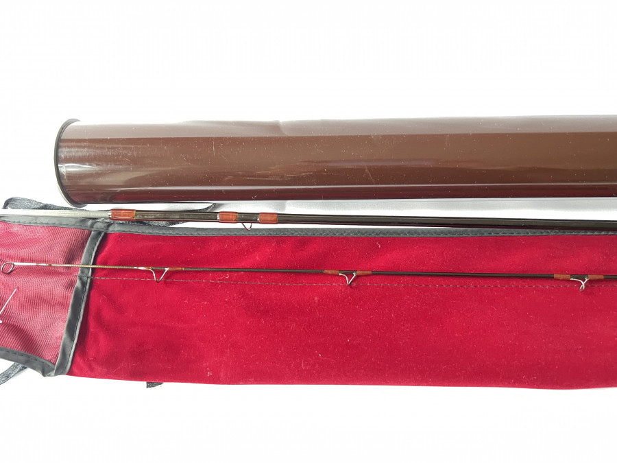 Fliegenrute, Exori Classic Fly, 2tlg., Länge 6.6", #3-4, Futteral, Transportrohr aus Kunststoff, Korkstopfen, neu und ungefischt, schöne Bachrute, Transportlänge 1,08m