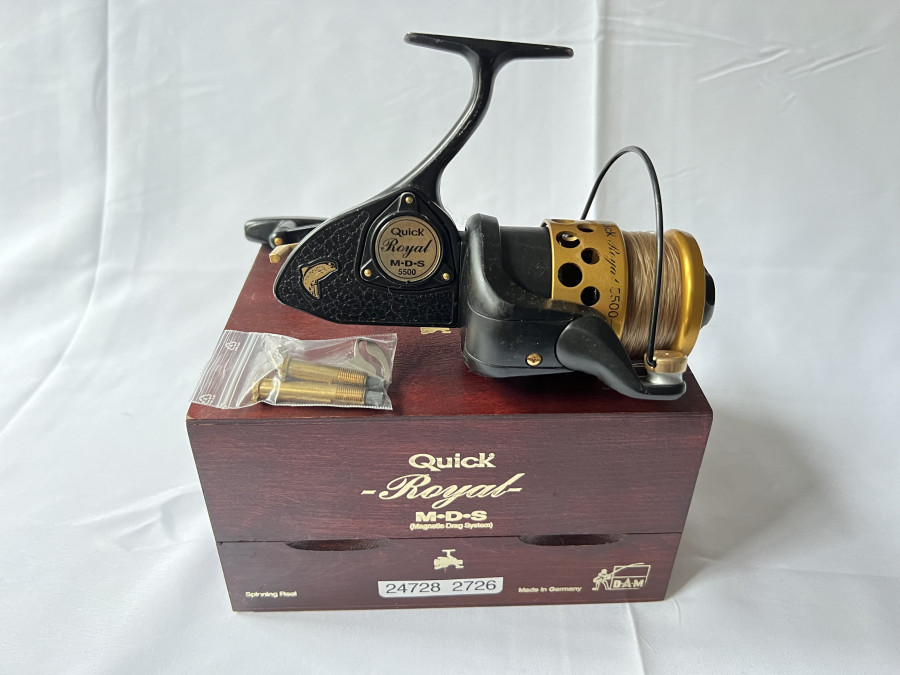 Stationärrolle, DAM Quick Royal M.D.S 5500, mit Schnur, Holzbox, Ersatzteile, Beschreibung, Gebrauchsspuren