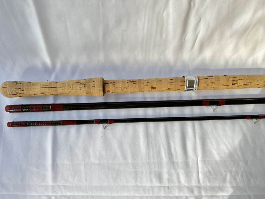 Zweihand Lachsfliegenrute, BW Bruce & Walker, Made in England, 3tlg., 14 ft., Schnurklasse 10-12. in Hardy Futteral, leichte Gebrauchspuren, Transportlänge 1,55m
