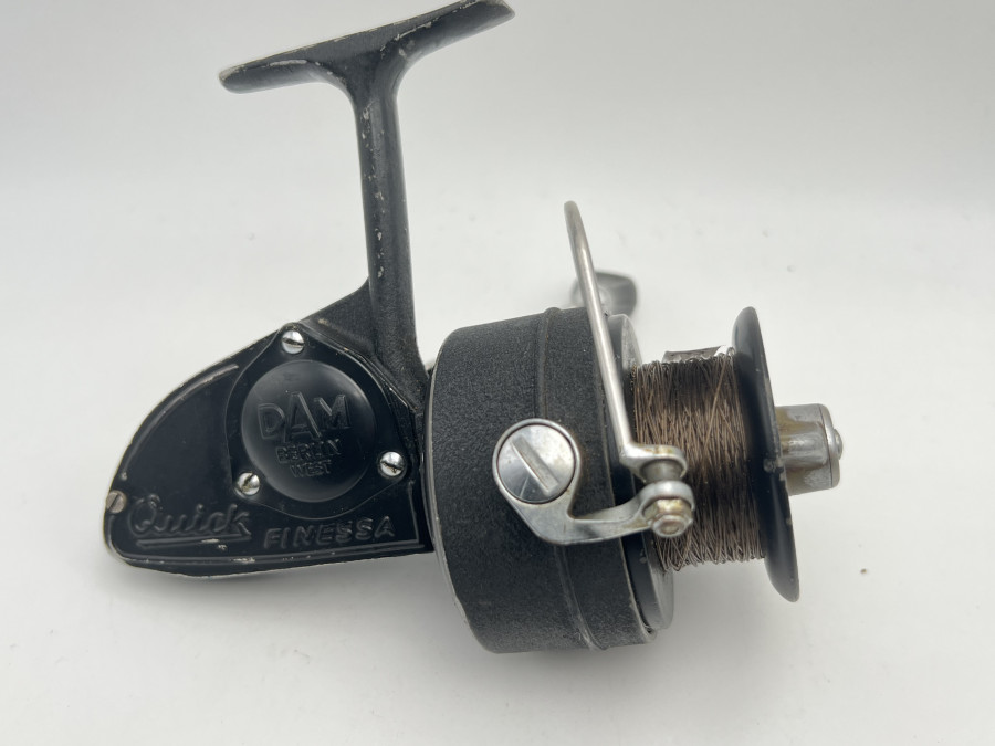 Stationärrolle, DAM Berlin West Quick Finessa, Gebrauchsspuren