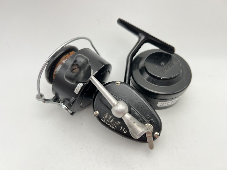 Stationärrolle, Mitchell otomatic 330, Made in France, Reservespule, Gebrauchsspuren