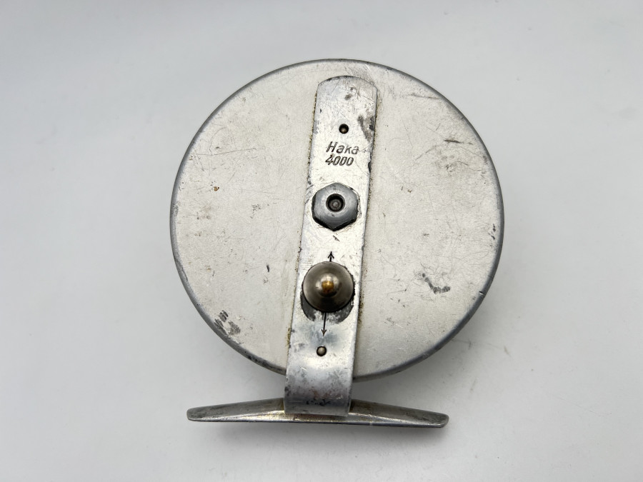 Spinn- und Grundrolle, 'DAM' Haka 4000, Alu, ausschaltbare Knarre, 90mm Rollendurchmesser, Gebrauchsspuren