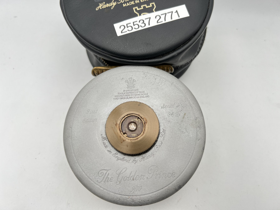 Lachsfliegenrolle, Hardy The Golden Prince 9/10, Made in England by Hardy Bros Ltd, grau lackiert, Linkshand, Hardy Rollentasche, starke Gebrauchsspuren