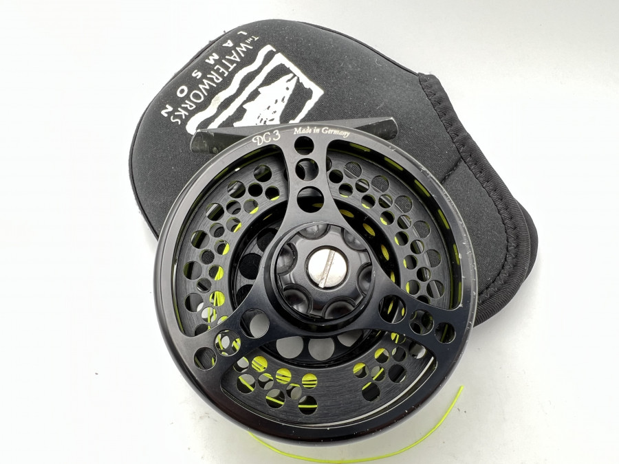 Fliegenrolle Vosseler DC 3 Made in Germany, schwarz, Rechtshand,  Rollentasche von Waterworks, Gebrauchsspuren