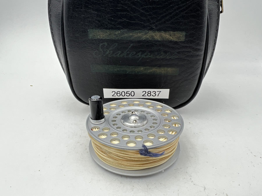 Reservespule, Hardy Fly Weight, 65mm Durchmesser, 20mm Rollenbreite, mit Schnur, Shakespeare Rollentasche, Gebrauchsspuren