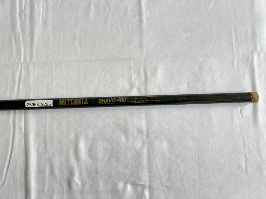 Matchrute Mitcell Bravo 400, 4 Teile, 4,00m, Telescopique - Fibre de verre, Gebrauchsspuren