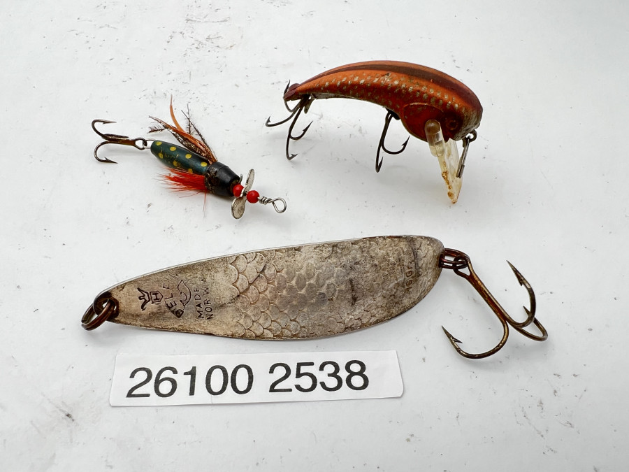 Vintage Köder, Blinker Delfin Made in Norway, 16gr, kleiner Wobbler, 3 Doppelhaken, 55mm Gesamtlänge, Abu Spinnfliege, 55mm Gesamtlänge, gefischt