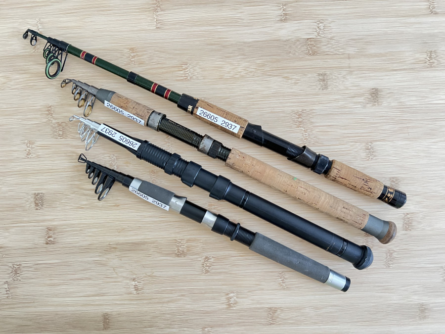 4 Teleskop Angelruten, Magna Princess, Mini Spin, 1,95m, WG 10-45g, Silstar Boron Graphite 3170-180, 1,80m, Action B 10-20, Teleskop Angelrute, 2,0m, WG 10-20g, Balzer Carbone Composite, 2m, WG 10-30g, Gebrauchsspuren, Transportlänge 450mm