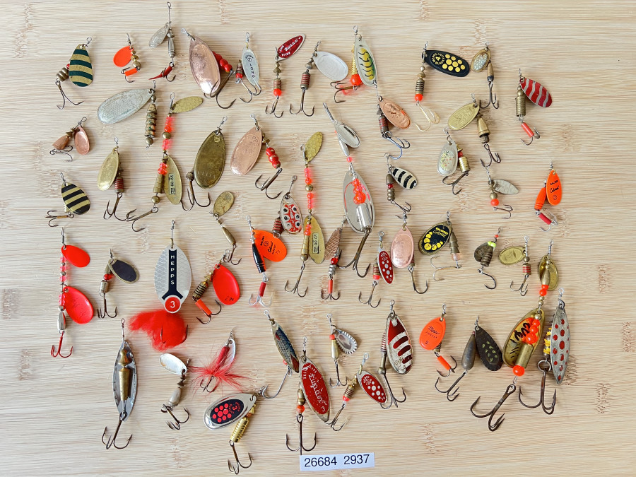 Kunstköder, 52 Stück, Mepps, verschiedene Hersteller, Farben und Grössen, Gebrauchsspuren