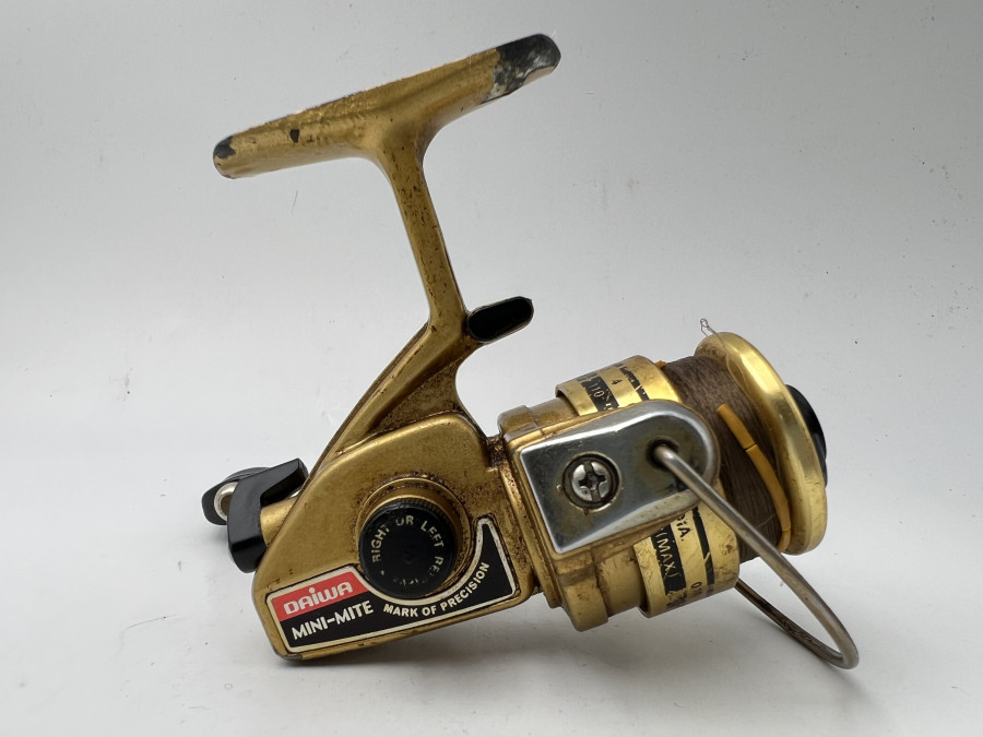 Stationärrolle, Daiwa Mini Mite, Made in Japan, mit Schnur, Gebrauchsspuren