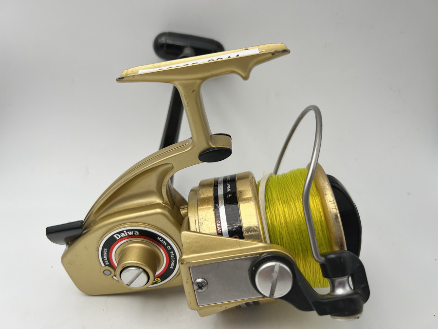 Stationärrolle, Daiwa GS - 9, mit Monofiler Schnur, Made in Thailand, Gebrauchsspuren