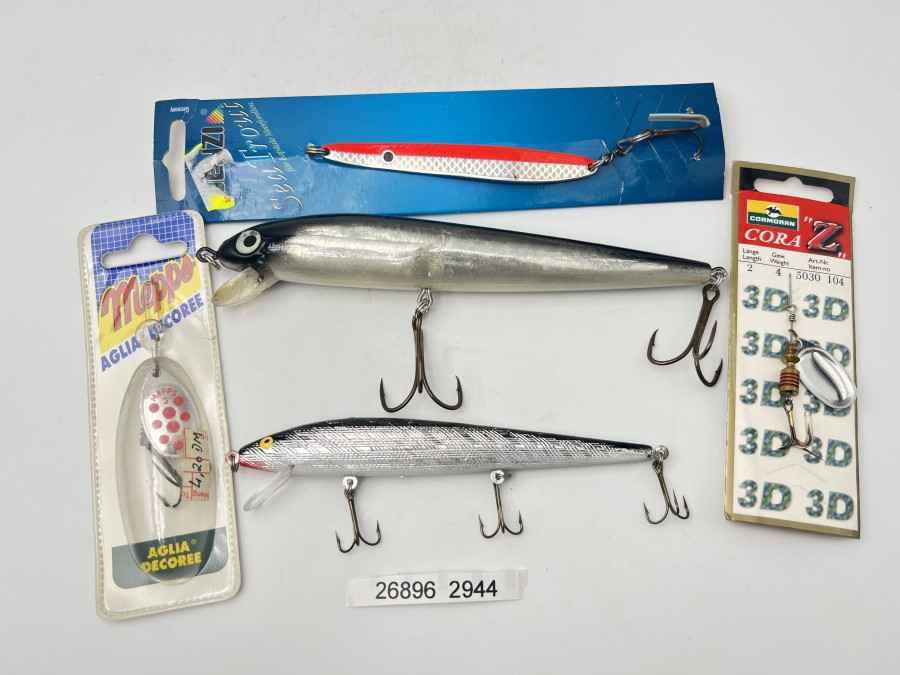 5 Kunstköder, 2 Wobbler, 2 Spinner, 1 Sea Trout Löffel, ungefischt