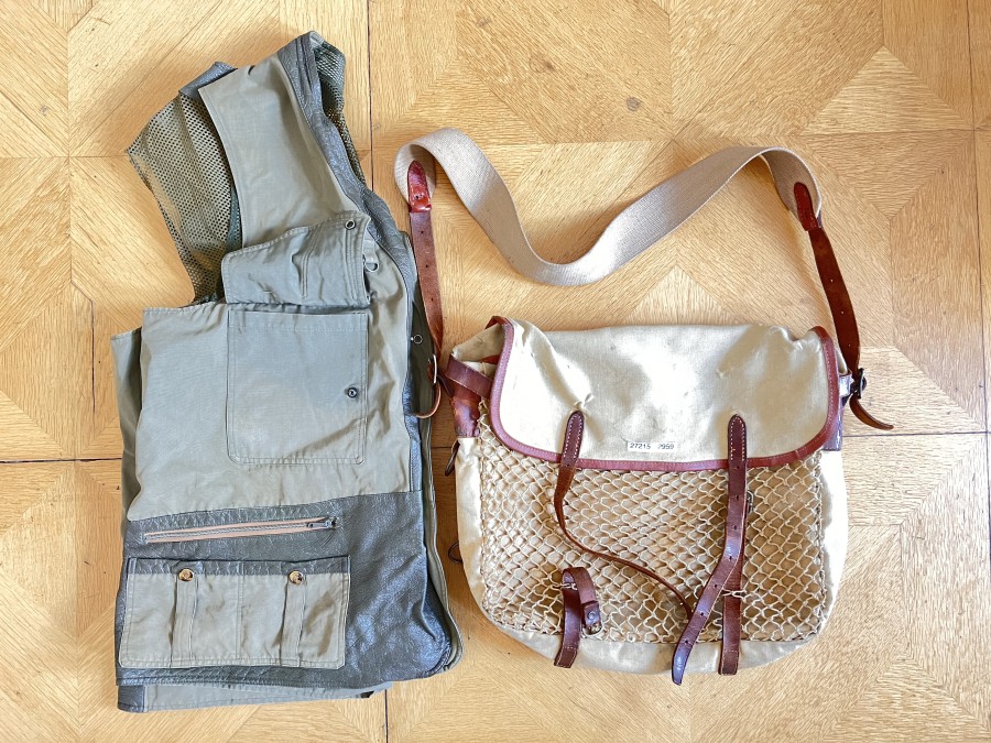 Anglertasche, Hardy HBX Classic Troutfischer, verschließfeste Leinenkonstruktion, 400x390x100m und Anglerjacke, L. Esquimau, Grösse XL, starke Gebrauchsspuren