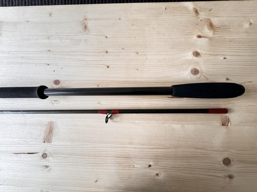 Karpfenrute, North Western Sealey, Exclusive to J.P.,  Made in England, Carpfishing, 2tlg., 12 ft, Specimen 2lb.  Gewicht 235 Gramm, Grifflänge 720mm -  Schraub,rollenhalter, ohne Futteral, Gebrauchsspuren, Rarität, Transportlänge 1900mm