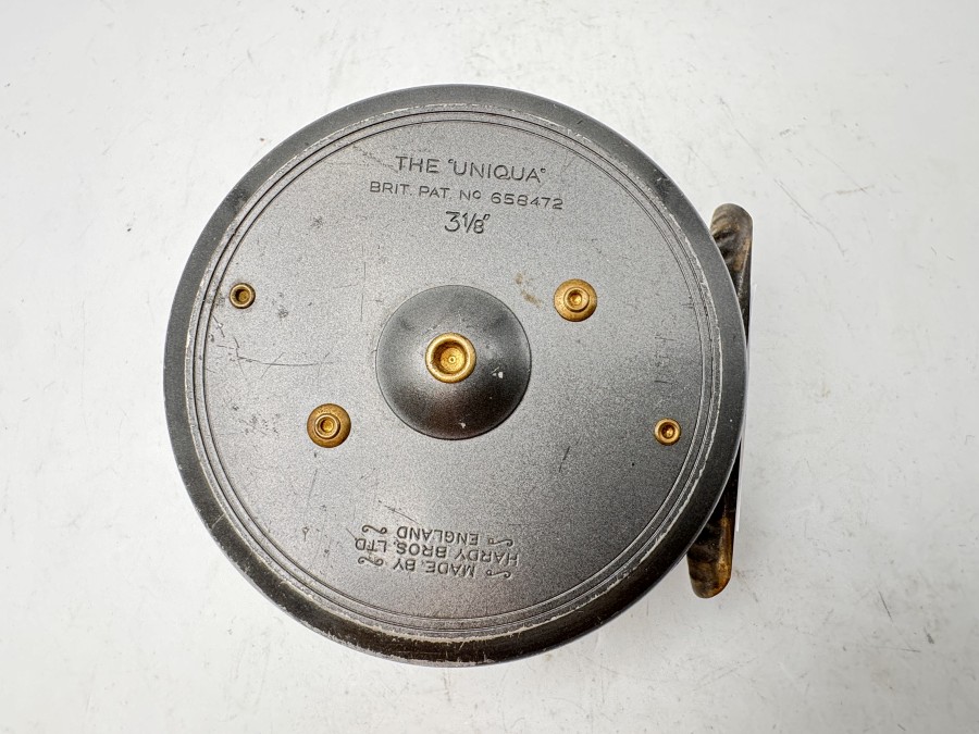 Fliegenrolle, Made by Hardy Bros Ltd England, The Uniqua 3 1/8", Brit. Pat. No 658472, Rechts- oder Linkshand, alte Seidenschnur, Gebrauchsspuren