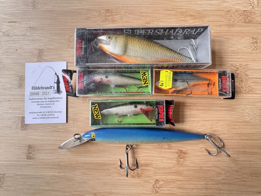 5 Wobbler, Rapala Sinking CD 18, 18cm lang, Rapala Super Shad Rap, SSR 14, 14cm lang, 2 Rapala Countdown CD-9, 9cm lang, Rapala Rattlin, RNR-8, neu und ungefischt