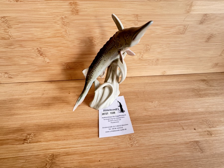 Fischfigur, Stör, Porzellan, Royal Dux Bohemia, 17cm hoch