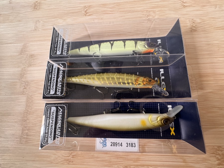 Wobbler, Illex, Magsqad 128 SP, Mat Pearl Ayu , Suspending 21g, 128mm Illex, Magsquad 128 SP, Hl Pike, 21g, 128mm, Illex, Magsquad 128 SP, Table Rock Perch, 21g, 128mm, neu in Originalverpackung