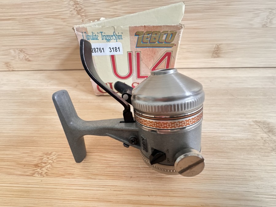 Kleine Stationärrolle, Zebco Ultralite TriggerSpin UL4 Classic, neu im Karton