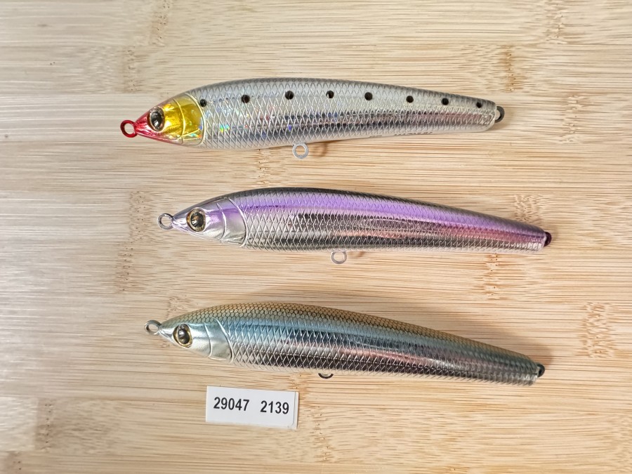 Wobbler, Tiemco, Japan, RP Magnum, 14cm, 30g, mit Kugeln, schwarz/silber mit Punkten, dunkeloliv/silber, dunkel/violett/silber, neu und ungefischt