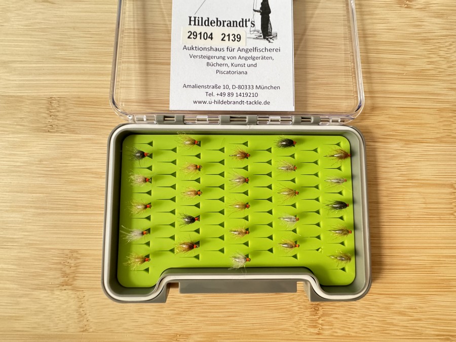 Nymphensortiment, 25 Stück, Tungstenkörper, CDC Feder mit UV Dubbing, Grösse 14 und 16, mit Widerhaken,  in Fliegenfoambox, extrem fängig