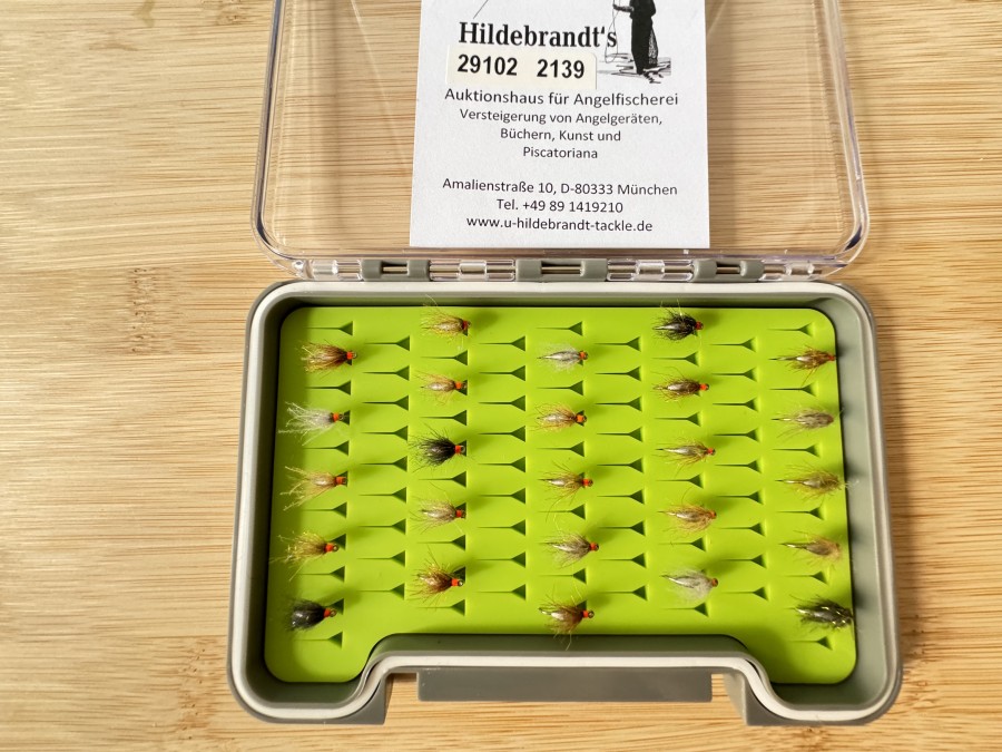 Nymphensortiment, 25 Stück, Tungstenkörper, CDC Feder mit UV Dubbing, Grösse 14 und 16, mit Widerhaken,  in Fliegenfoambox, extrem fängig