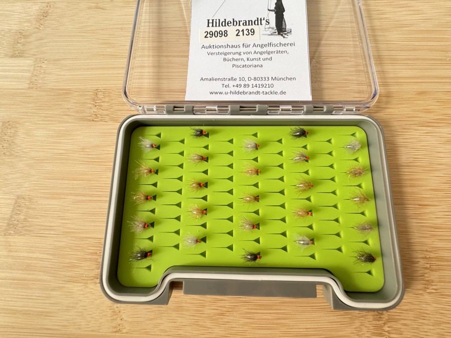 Nymphensortiment, 25 Stück, Tungstenkörper, CDC Feder mit UV Dubbing, Grösse 14 und 16, mit Widerhaken, in Fliegenfoambox, extrem fängig