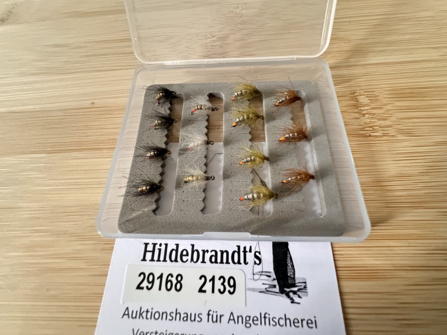 Nymphensortiment, 14 Stück, gerillter Tungstenkörper, CDC Feder mit UV Dubbing, Kamasanhaken, Grösse 14 und 16, Widerhaken, extrem fängig