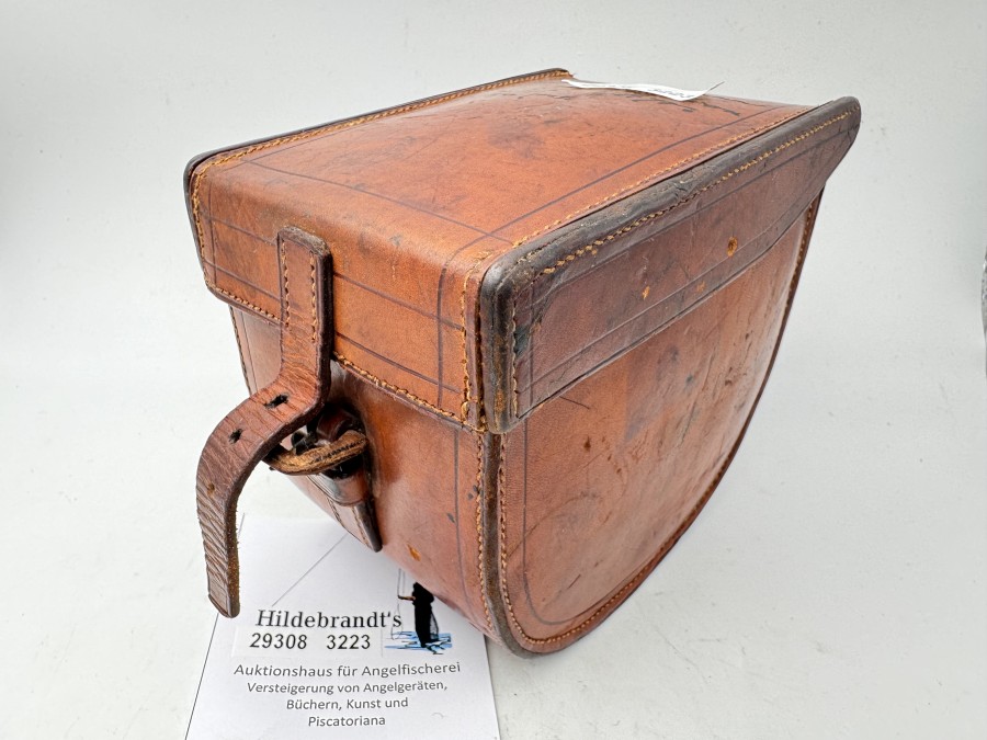 Rollentasche, Westley Richards, Birmingham, Leder, für Lachsrollen 110mm Durchmesser, 70mm Breite, Gebrauchsspuren