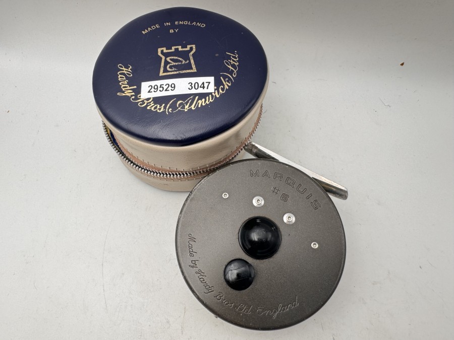 Fliegenrolle, Made by House of Hardy Ltd. England, Marquis #6,, Links- oder Rechtshand, Gewicht 155g, mit Fliegenschnur WF 6 S, Rollentasche, leichte Gebrauchsspuren