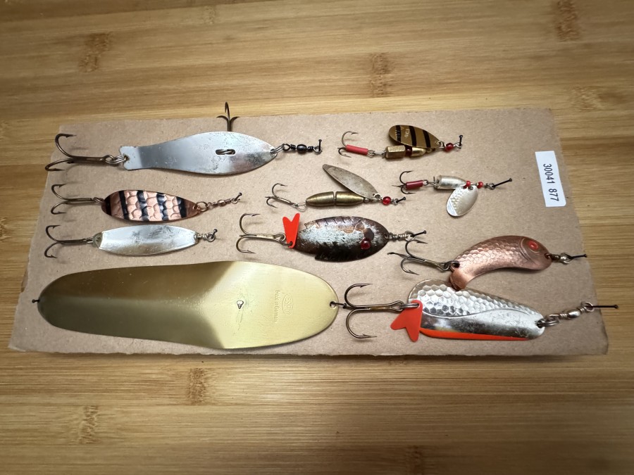 Kunstköder, 10 Stück gemarkt Köder von Expo, Heintz-Simplex, Lurex, seltene Laube, rarer Trolling Rohling, 1346, seltener Augenblinker, Flitzer, Blöitz, S-Soinner und sehr rarer Robber, alle im Buch beschrieben