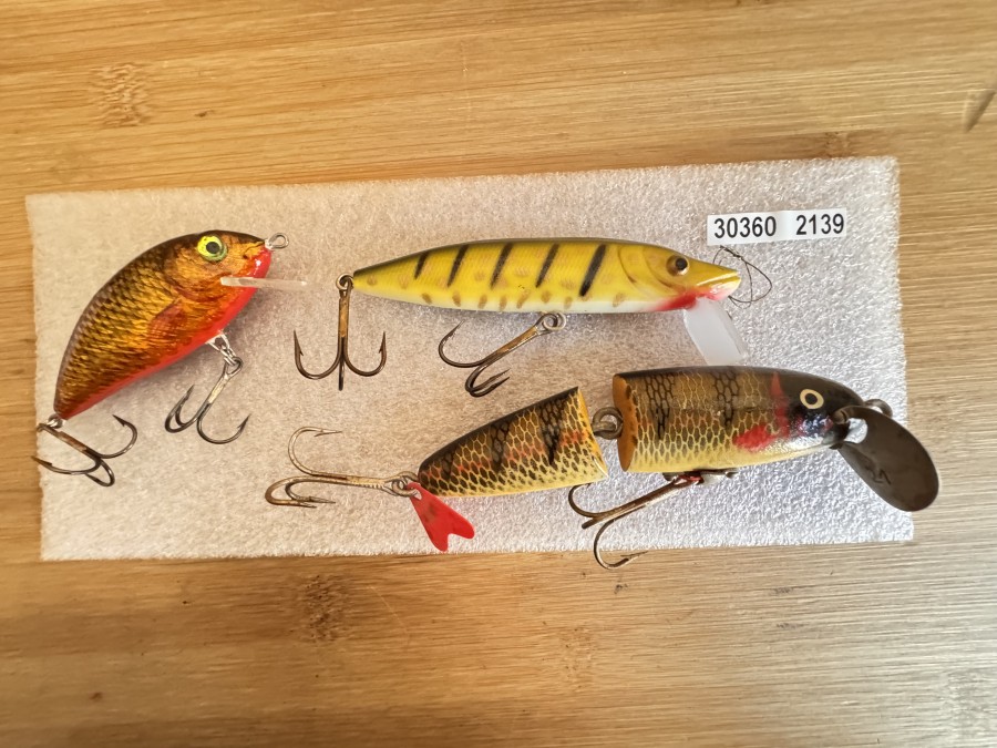 Wobbler, DAM, 2tlg., 110mm lang, Gewicht 22g, Hecht, 100mm lang, Gewicht 10g, Balzer Floating, 80mm lang, Gewicht 10g, gefischt und ungefischt