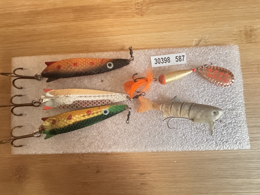 Kunstköder, ABU, Sweden, 3 Stück Toby, 90mm lang, Gewicht 18g, Droppen, Gewicht 18g, Gummifisch, System mit Doppelhaken, leichte Gebrauchsspuren