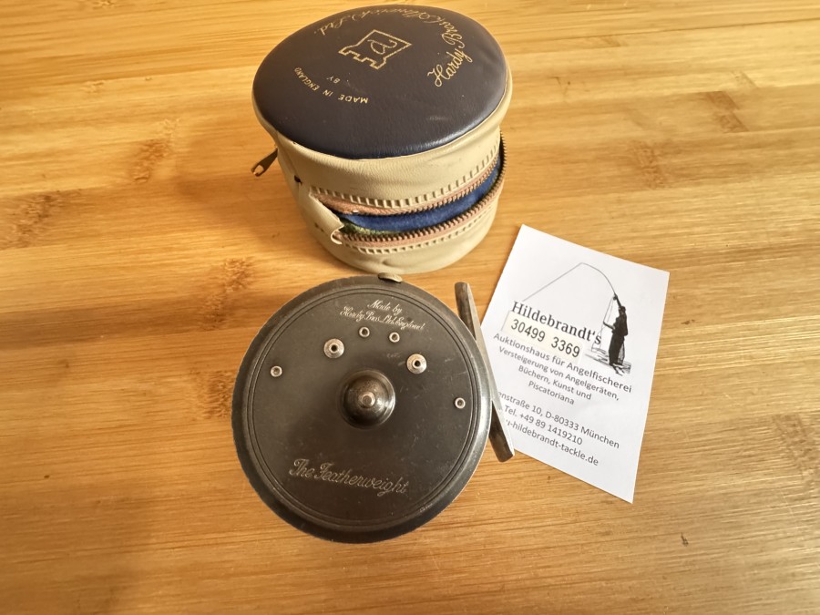 Fliegenrolle, Made by Hardy Bros Ltd Alnwick England, The Fetherweight, Links- oder Rechtshand, Gewicht 94g, Gebrauchsspuren