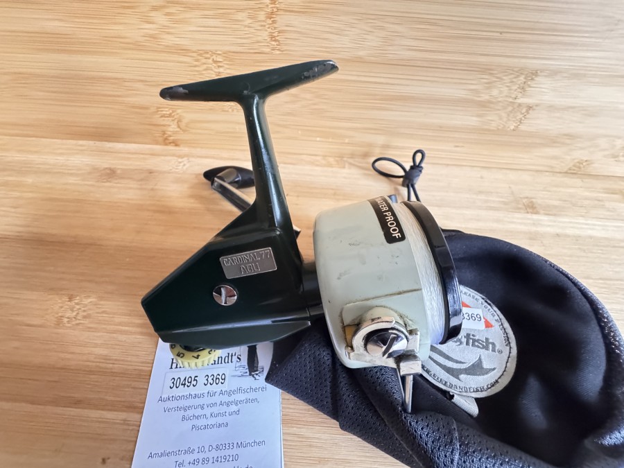 Stationärrolle, Abu, Cardinal 77, Product of Sweden, 730907, mit Monofiler Schnur, Rollenbeutel, Gebrauchsspuren