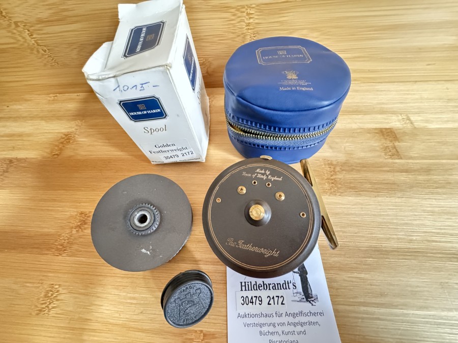 Fliegenrolle, Made by House of Hardy Alnwick England, The GoldenFeatherweight, Reservespule, #5, Gewicht 114g, Links- oder Rechtshand, Hardy Rollentasche, minimale Gebrauchsspuren